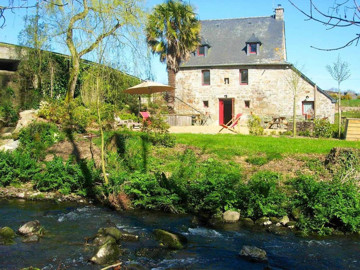 Gite Du Moulin Du Poulloguer Prat Экстерьер фото